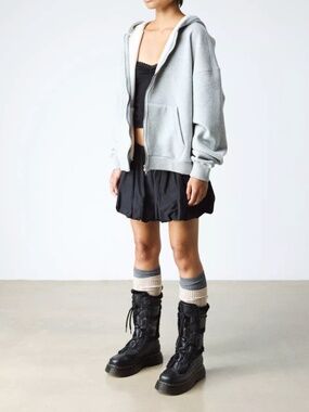 Dr. Martens womens 7 faux fur lined Buzz lace up boots